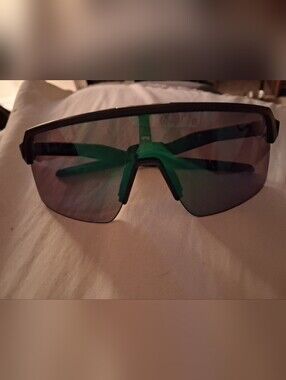Oakley Mens Sutro Lite Sunglasses
